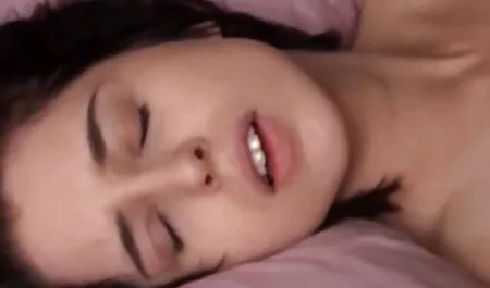 Es ist 1:30 Uhr. Weißt du, wo deine Frau kurze deutsche pornos ist?