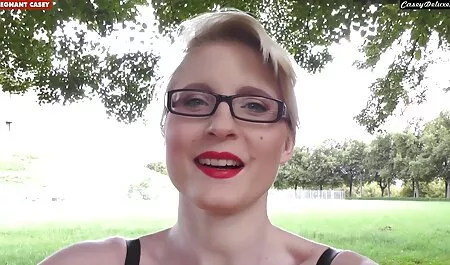 Amateur Footjob von MILF gratis pornos in voller länge