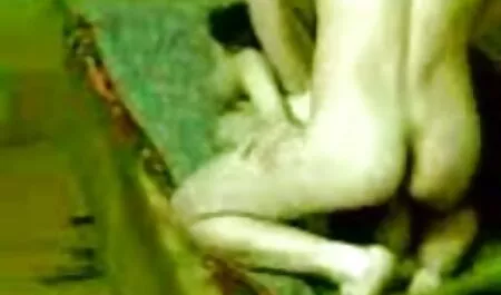 Latina lässt kostenlose pornofilme deutsche den Schwanz komplett ab